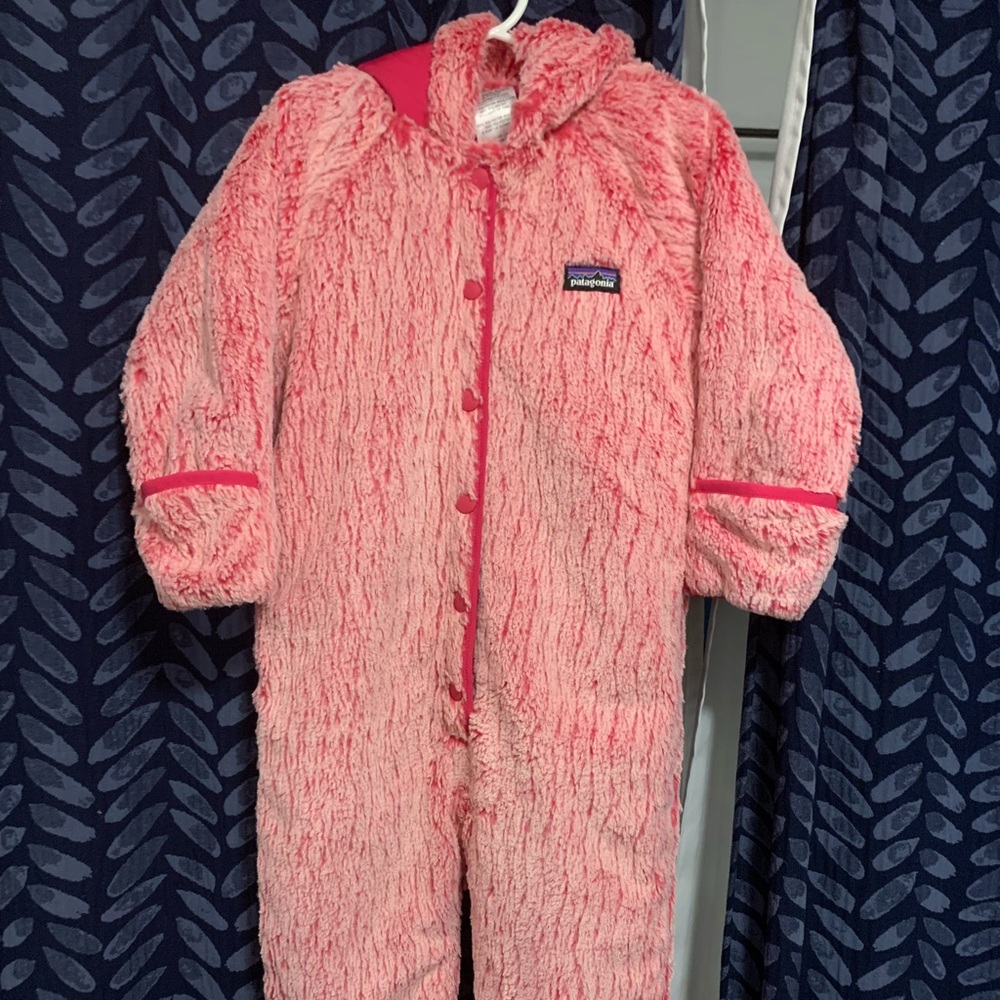 Patagonia snowsuit 18mo